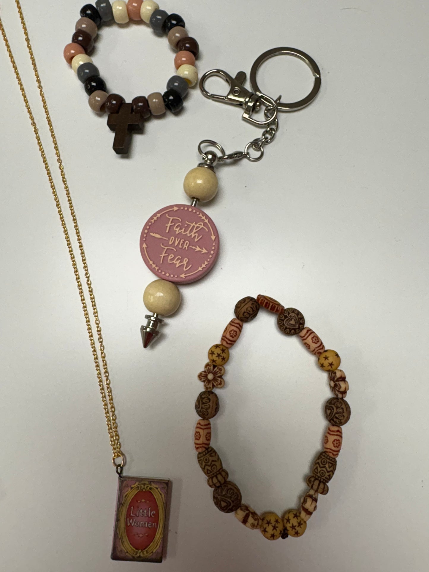 Assorted jewelry and keychains