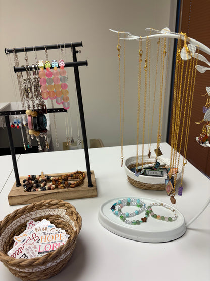 Assorted jewelry and keychains